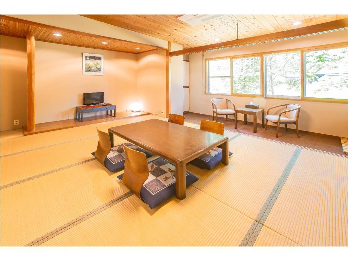 Nomad Hakuba Bed & Breakfast Eksteriør bilde