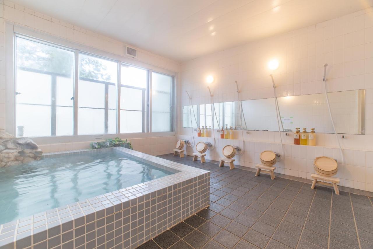 Nomad Hakuba Bed & Breakfast Eksteriør bilde