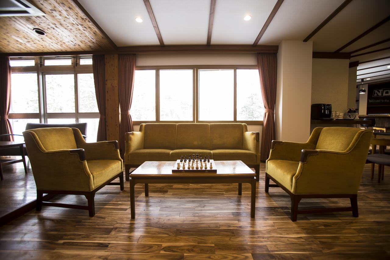 Nomad Hakuba Bed & Breakfast Eksteriør bilde